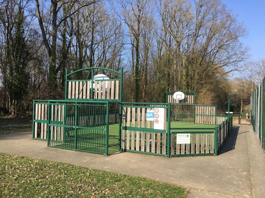 Gite D'Etape Du Tilleul, 4-8 Personnes La Celle-les-Bordes ภายนอก รูปภาพ